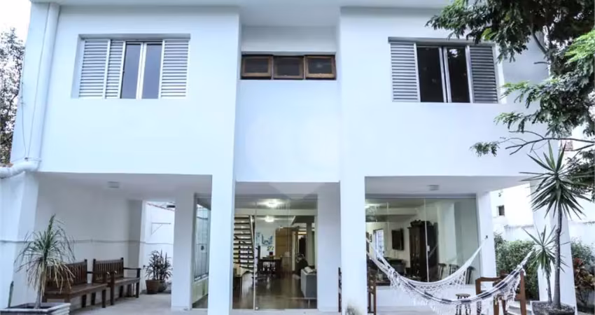 Casa com 3 quartos à venda na Rua Visconde de Pelotas, --, Lapa, São Paulo