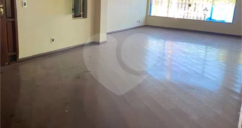 Sobrado com 4 quartos à venda em Bela Aliança - SP