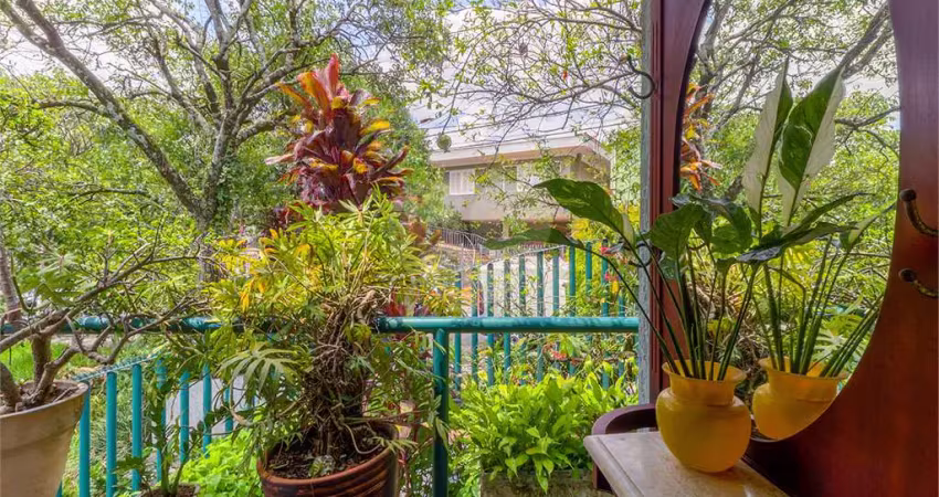 Casa com 6 quartos à venda na Carapuruí, --, Alto da Lapa, São Paulo