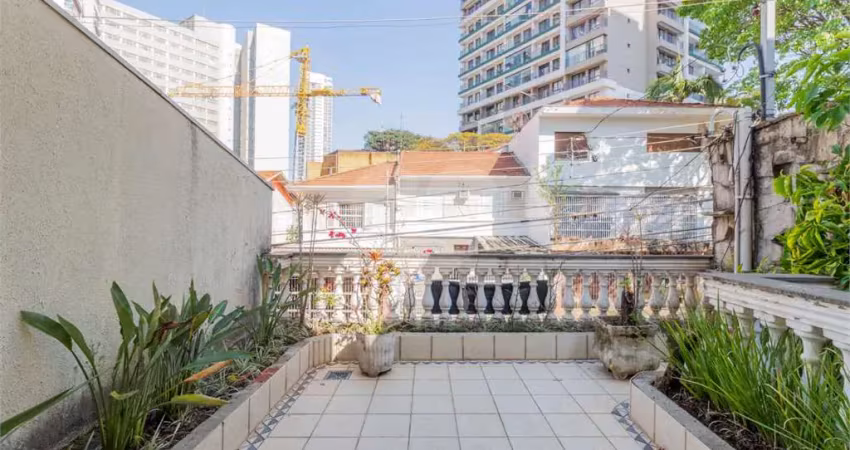 Casa com 3 quartos à venda na Rua José Augusto Penteado, --, Sumaré, São Paulo