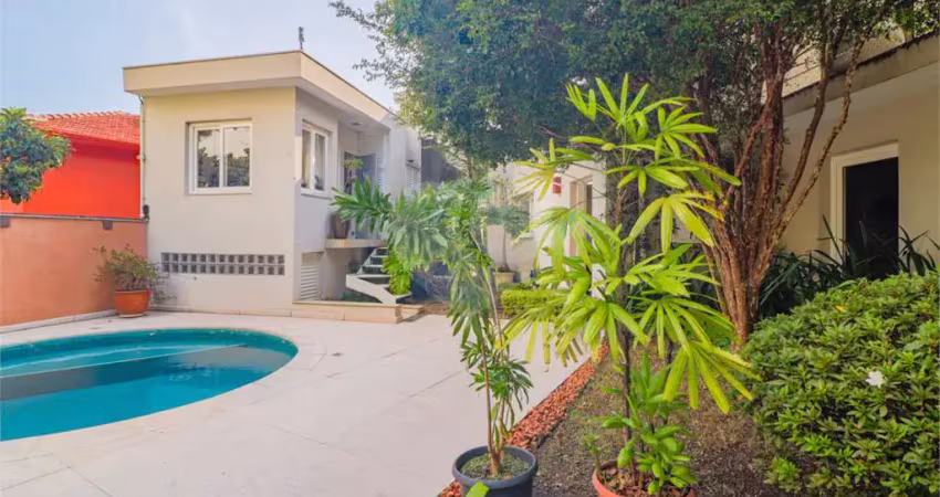 Casa com 4 quartos à venda na João Damasceno Fernandes, --, Alto de Pinheiros, São Paulo