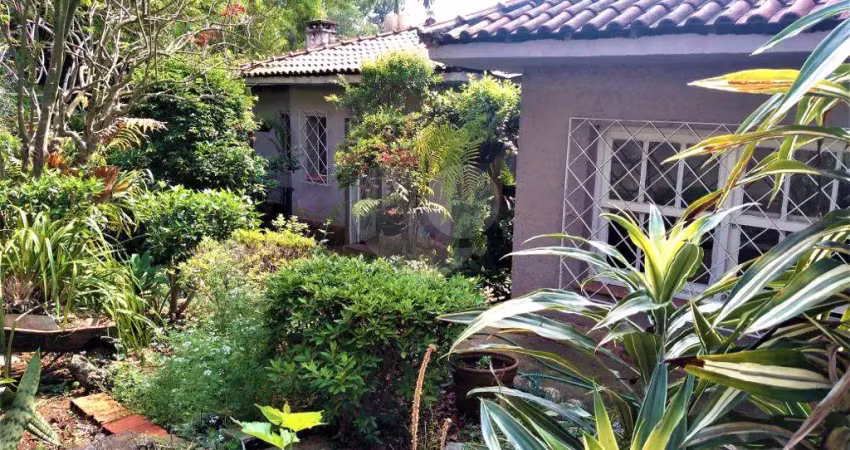 Casa com 3 quartos à venda na Rua Poconé, --, Sumaré, São Paulo