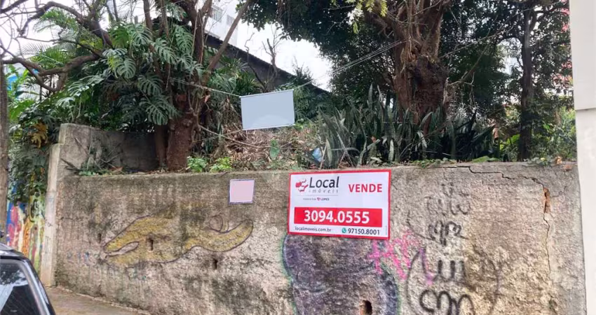 Terreno à venda na Rua Piracuama, --, Perdizes, São Paulo