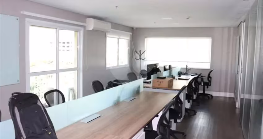 Sala comercial à venda na Praça Tomás Morus, --, Perdizes, São Paulo