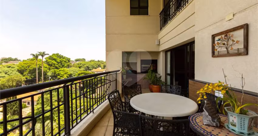 Duplex com 4 quartos à venda em Alto De Pinheiros - SP