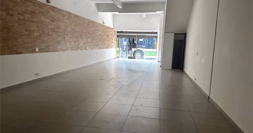 Prédio à venda na Rua Monteiro de Melo, --, Lapa, São Paulo