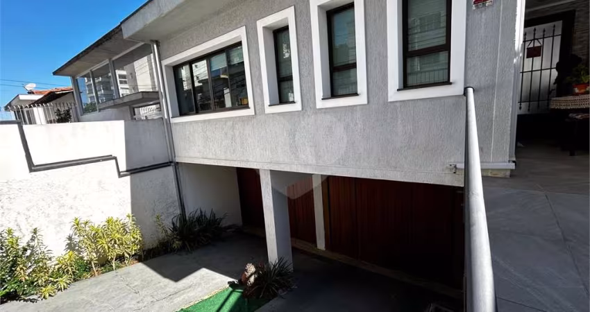 Casa com 3 quartos à venda em Alto Da Lapa - SP