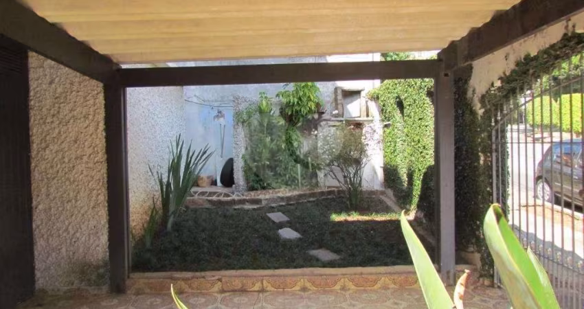 Sobrado com 4 quartos à venda em Vila Romana - SP