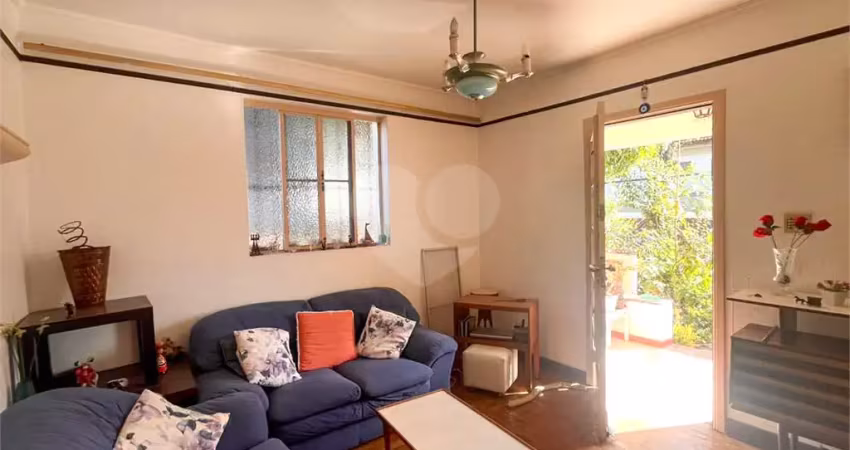 Casa com 3 quartos à venda na Rua Turi, --, Vila Madalena, São Paulo