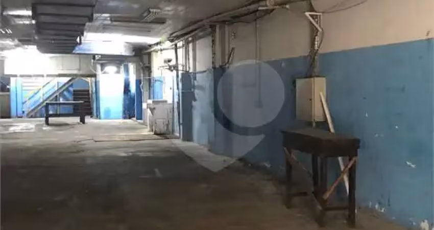 Casa à venda na Rua Aimberê, --, Perdizes, São Paulo