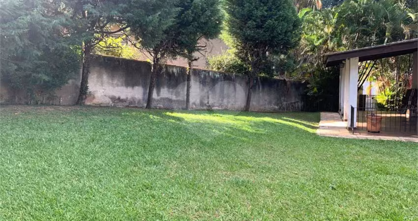 Casa de vila com 4 quartos à venda em Instituto De Previdência - SP