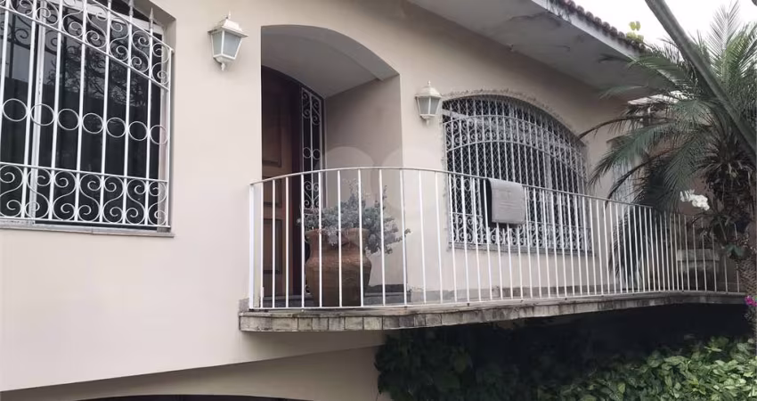 Sobrado com 4 quartos à venda em Sumarezinho - SP