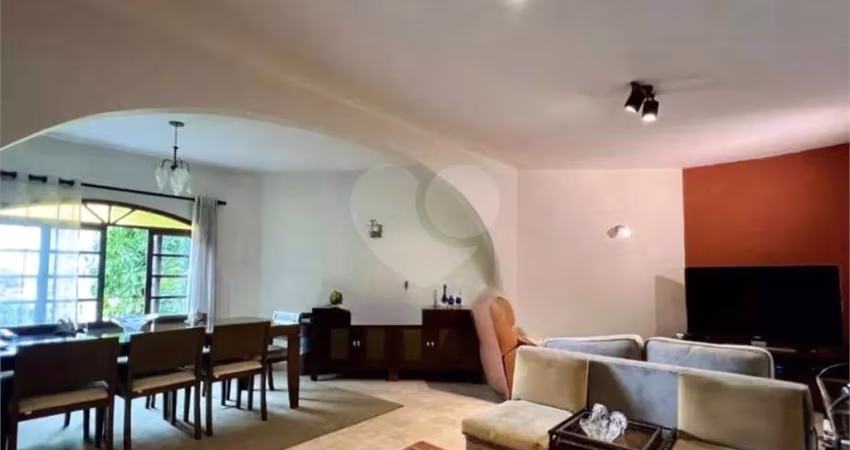 Casa com 4 quartos à venda em Vila Madalena - SP