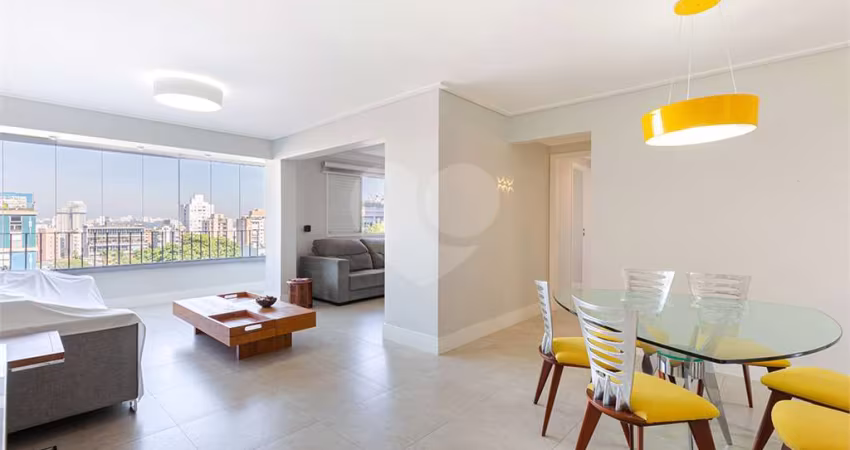 Apartamento com 3 quartos à venda ou para locação em Vila Madalena - SP
