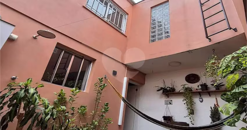 Sobrado com 3 quartos à venda ou para locação em vila madalena - sp