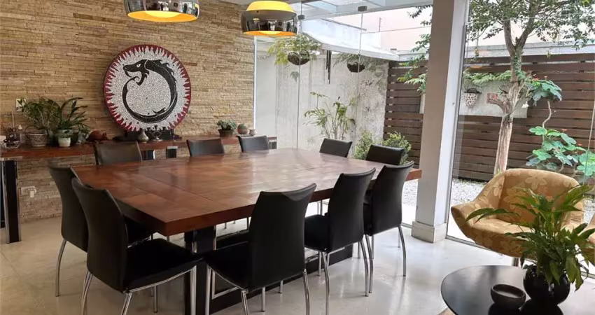 Casa com 6 quartos à venda na Rua São Gall, --, Lapa, São Paulo