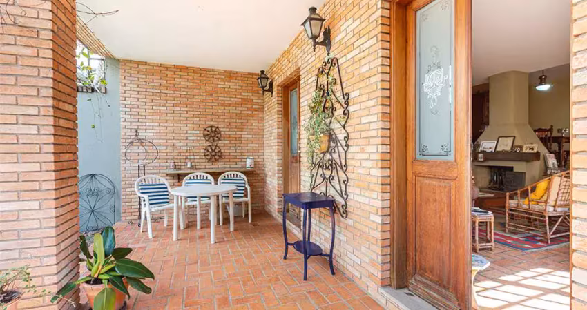Casa com 4 quartos à venda na Rua Doutor Paulo Vieira, --, Sumaré, São Paulo