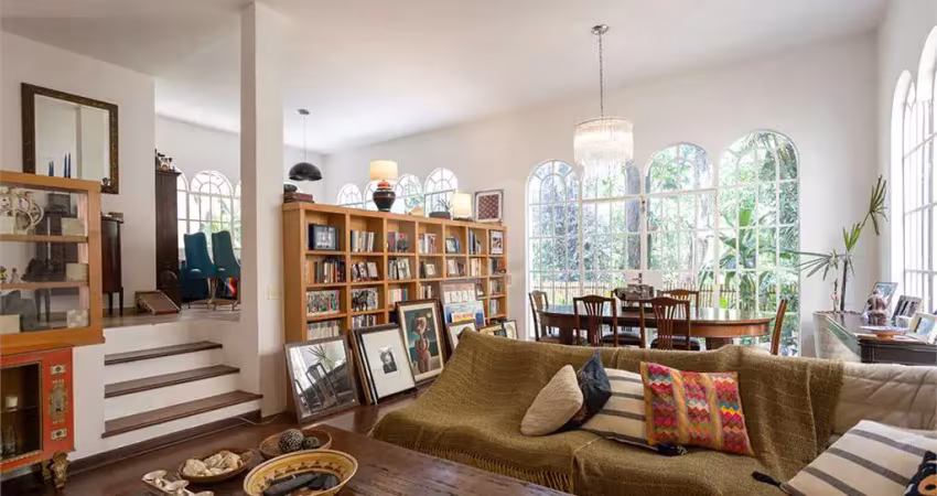 Casa de vila com 3 quartos à venda em Vila Madalena - SP