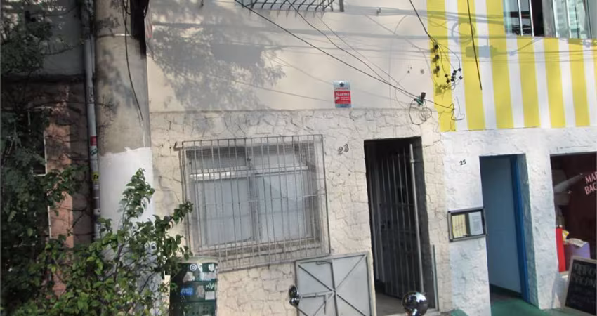 Casa à venda ou para locação em Pinheiros - SP