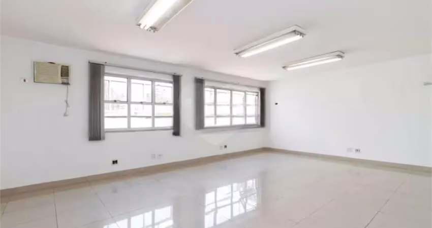 Casa com 10 quartos à venda na Rua Aimberê, --, Perdizes, São Paulo