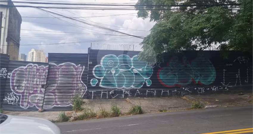 Terreno à venda em Vila Romana - SP