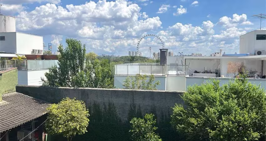 Sobrado com 4 quartos à venda em City Boaçava - SP