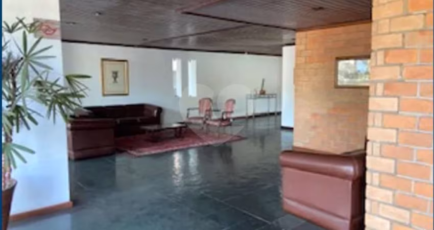 Apartamento com 4 quartos à venda em Vila Pirajussara - SP
