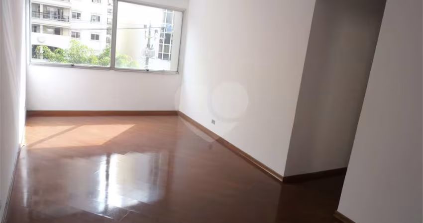 Apartamento com 3 quartos à venda ou para locação em Pinheiros - SP