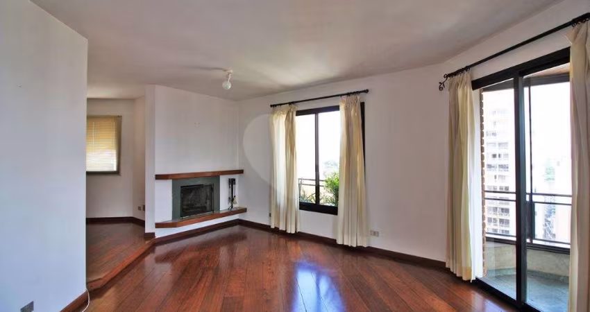Apartamento com 3 quartos à venda ou para locação em Vila Madalena - SP