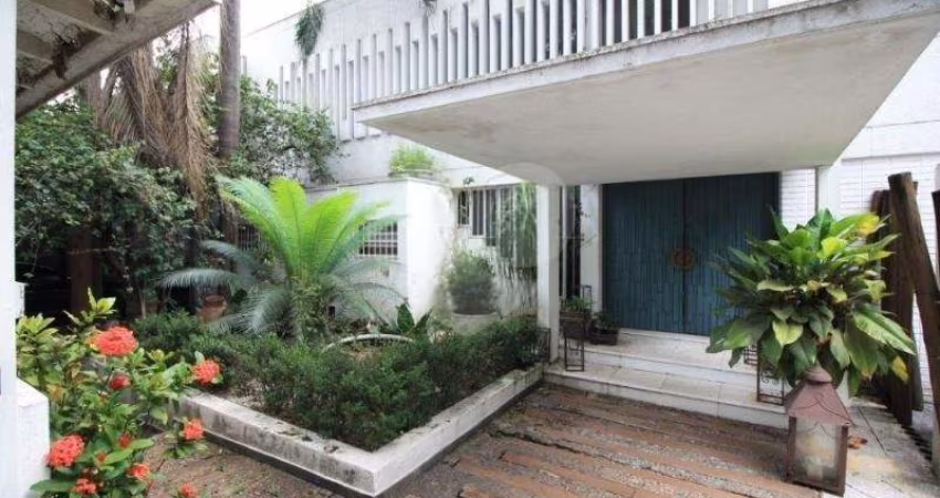Casa com 4 quartos à venda em Alto De Pinheiros - SP