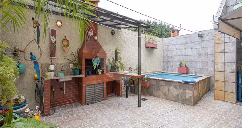 Casa com 3 quartos à venda na Rua Tordesilhas, --, Lapa, São Paulo