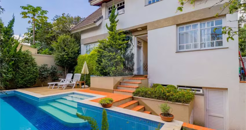 Casa com 3 quartos à venda na Rua Anatólia, --, Alto de Pinheiros, São Paulo