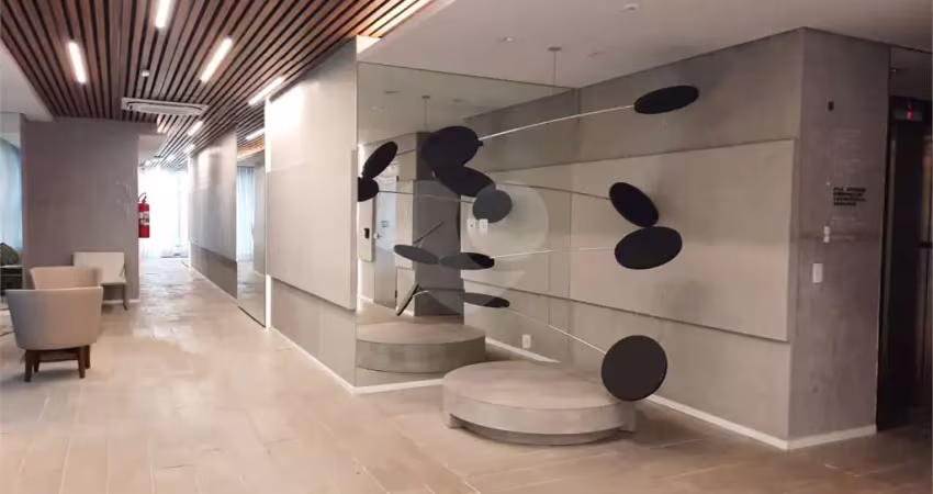 Apartamento com 3 quartos à venda na Rua Alves Guimarães, --, Vila Madalena, São Paulo