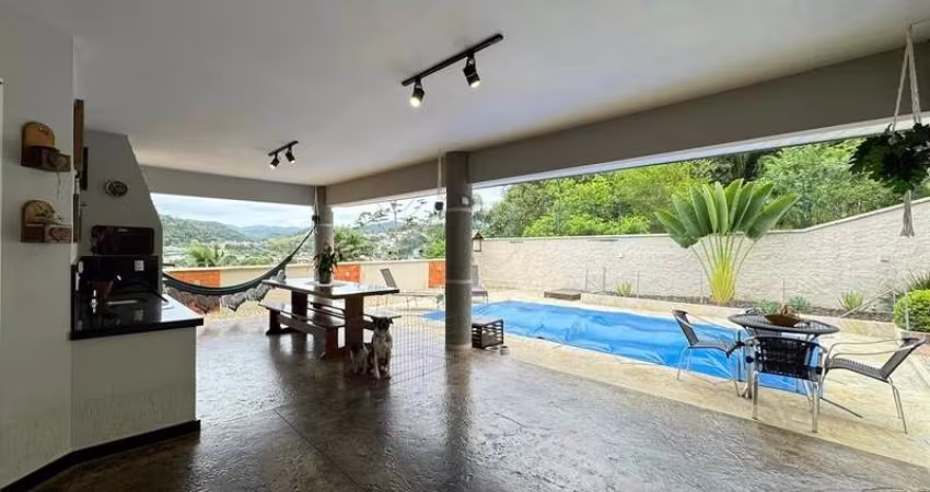Casa com 2 quartos à venda na Rua Sete de Setembro, Dom Joaquim, Brusque