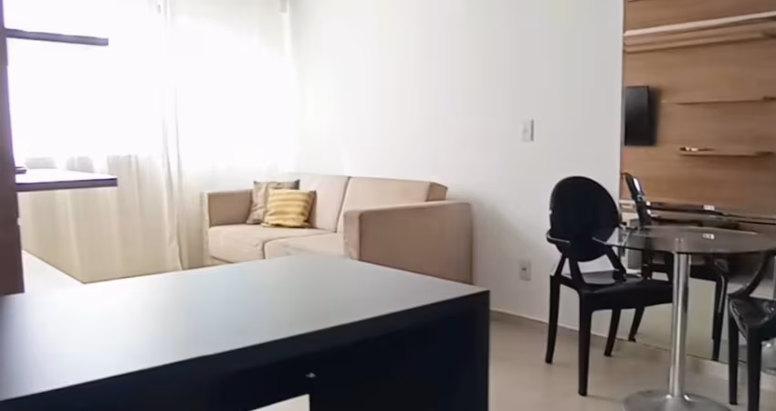 Apartamento quarto e sala, mobiliado, com 40m²