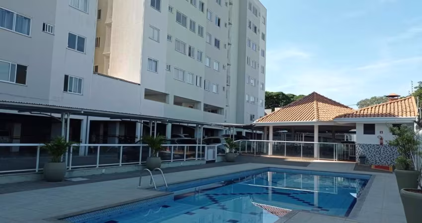 Apartamento para locação no Ed. Alziro Zarur em Maringá Paraná
