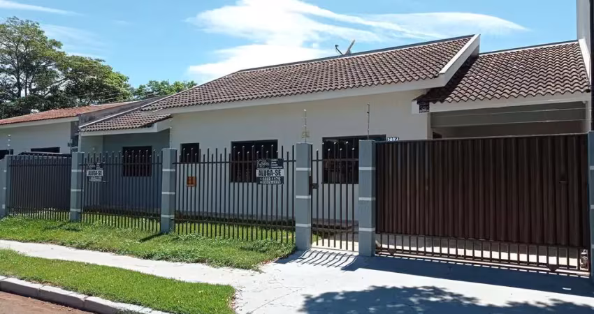 Casa com 3 quartos para alugar na Rua Cocais, 296 A, Jardim Tropical, Maringá
