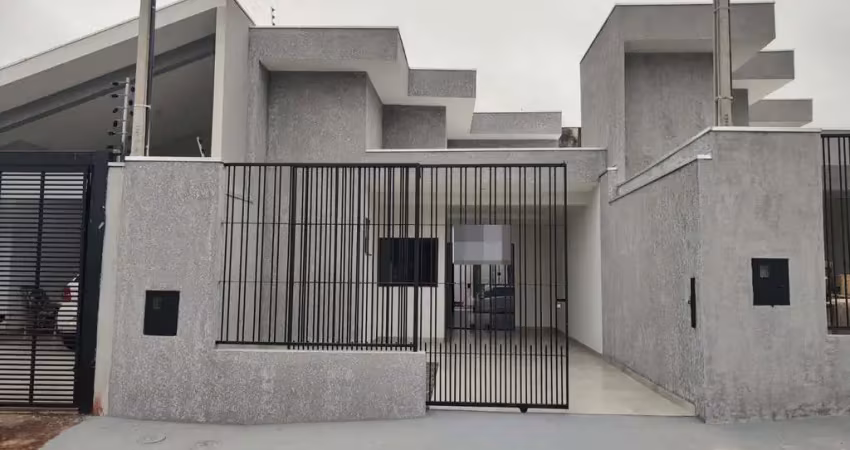 Casa com 2 quartos à venda na Rua Pioneiro Olívio Men, 135, Jardim Atami, Maringá