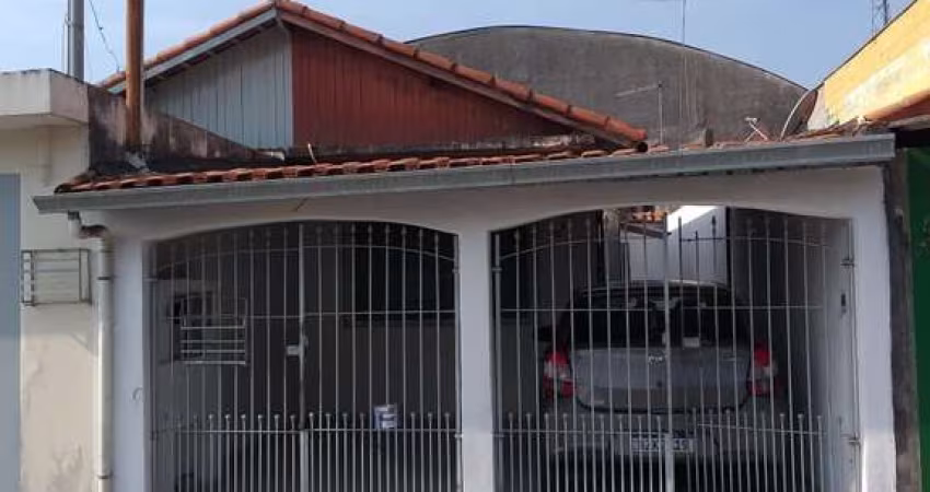 Casa à venda no bairro Vila Amorim - Suzano/SP