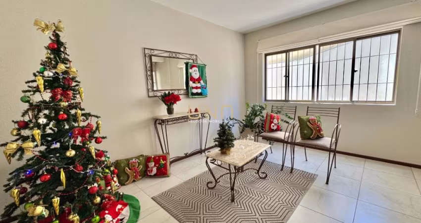 Apartamento de 110 m²  de área privativa, localizado próximo ao Hippo Supermercado e possui 3 quartos, sendo 1 suíte, ampla sala, dependênc