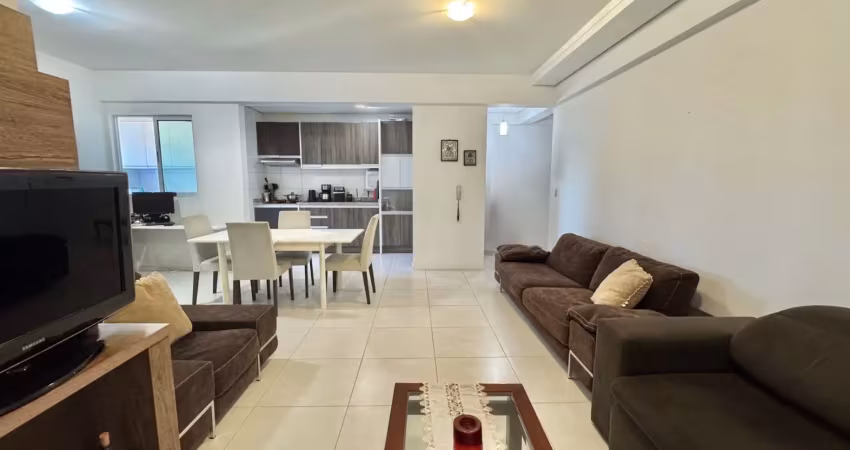 Apartamento com 2 quartos à venda na Rua Antônio Basil Schroeder, 92, Barreiros, São José