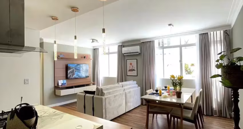 Lindo apartamento na agrnômica com 2 dromitórios, sendo uma suíte com garagem
