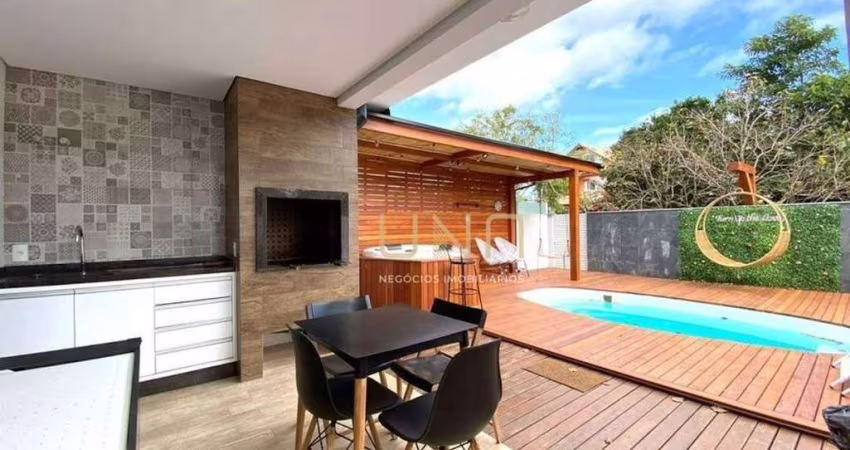 Casa com 4 dormitórios à venda, 225 m² por R$ 2.600.000,00 - Jurerê - Florianópolis/SC