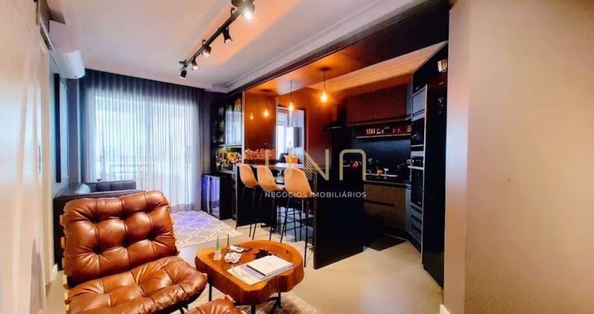 Apartamento com 2 dormitórios à venda, 68 m² por R$ 850.000,00 - Abraão - Florianópolis/SC