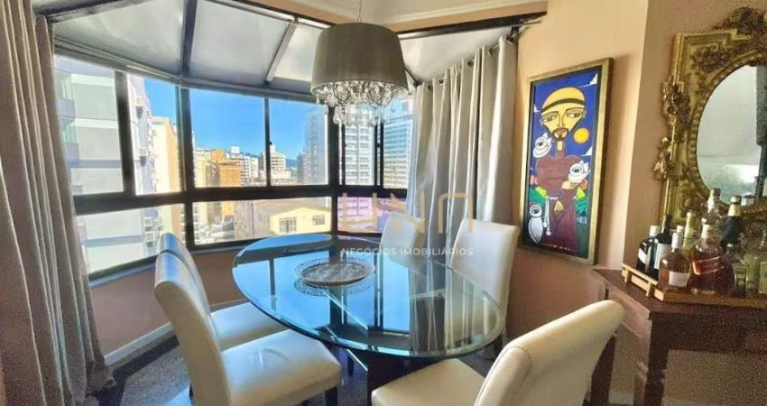 Apartamento Triplex Residencial à venda, Centro, Florianópolis - AT0002.