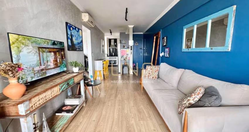 Apartamento com 2 dormitórios à venda, 64 m² por R$ 525.000,00 - Barreiros - São José/SC