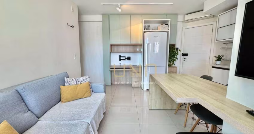 Apartamento com 2 dormitórios à venda, 60 m² por R$ 780.000,00 - Coqueiros - Florianópolis/SC