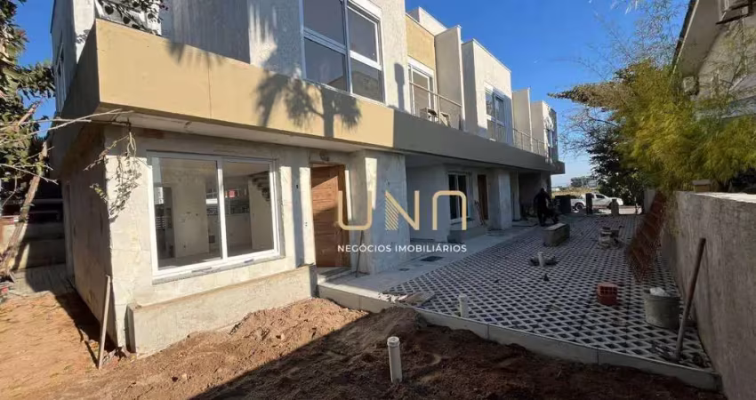 Casa em fase final de construção, são 03 quartos, localizada no bairro campeche/florianópolis-sc.