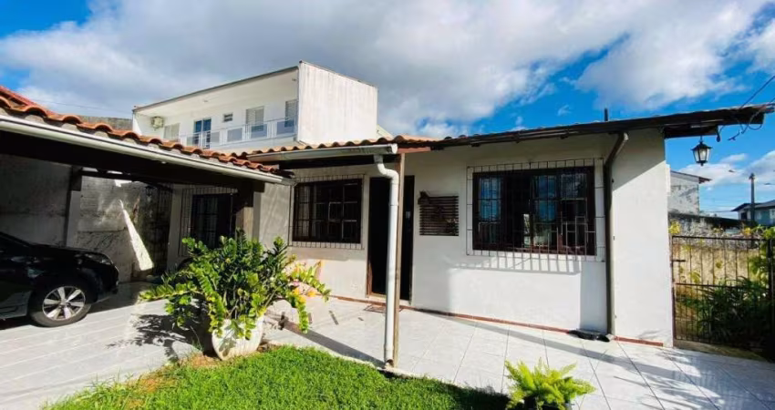Casa a Venda 3 dormitórios - Jardim Atlântico