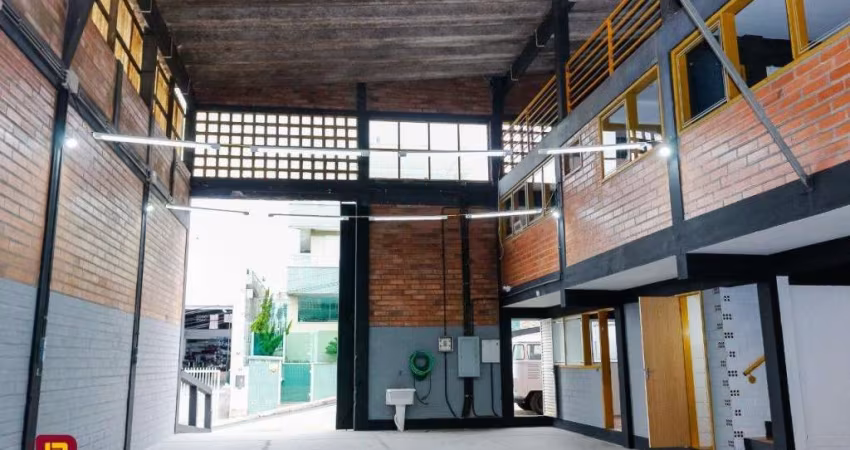 Excelente galpão comercial no bairro Serraria, próximo à BR-101